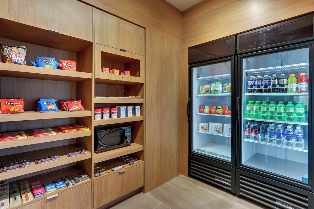 Fairfield Inn & Suites by Marriott Warsaw - photo 21