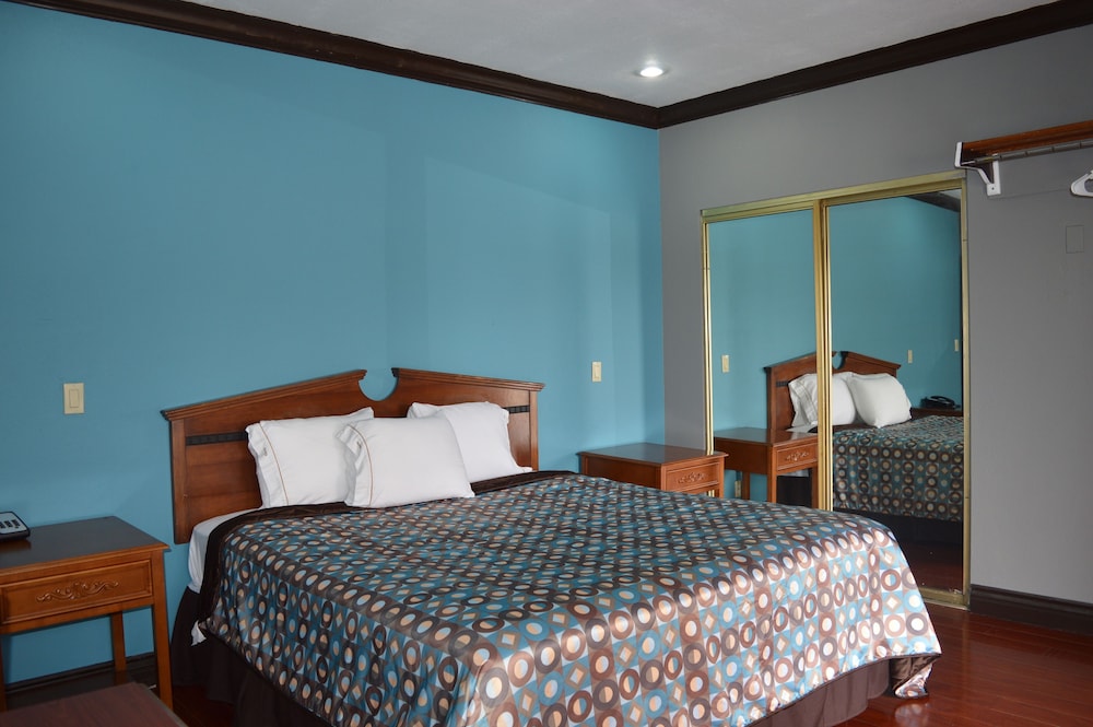 Eagle Inn Motel - photo 24