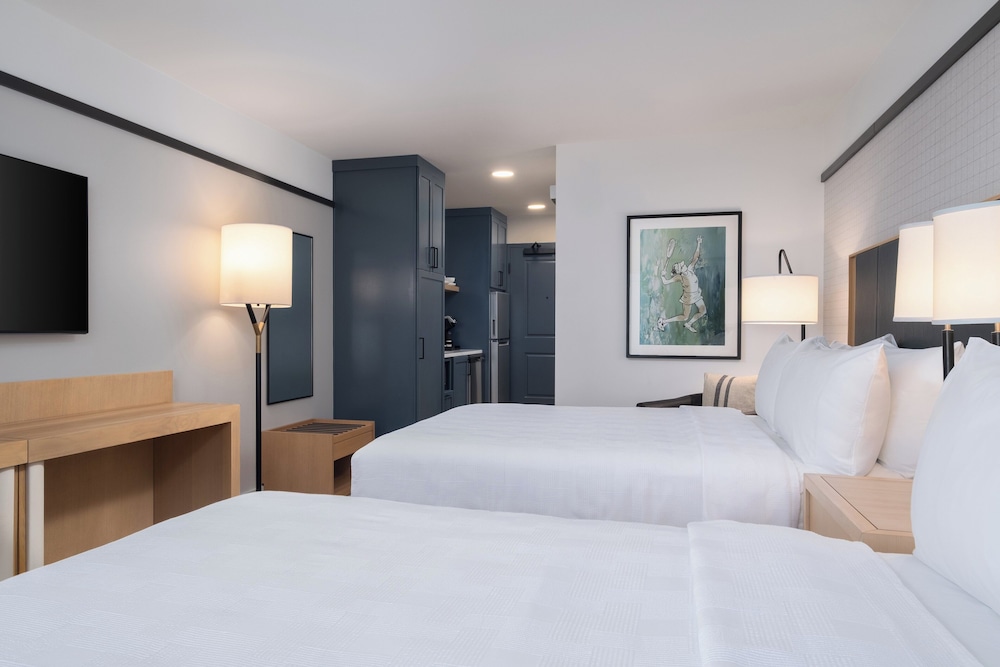 Denizen Hotel - photo 28
