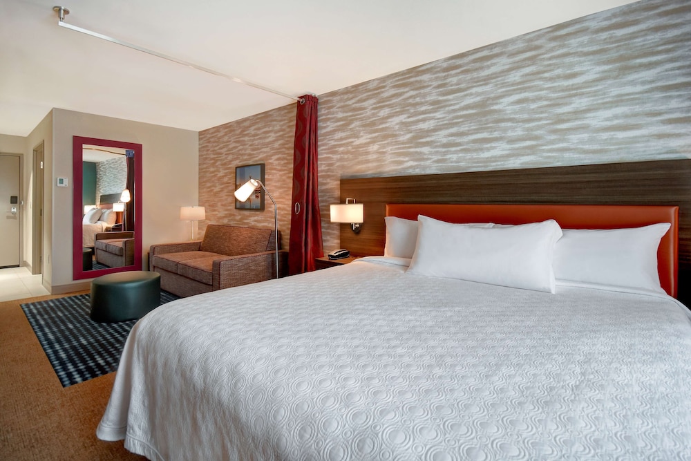 Home2 Suites by Hilton Wichita Downtown Delano - photo 15