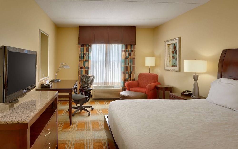 Hilton Garden Inn Clarksville - photo 13