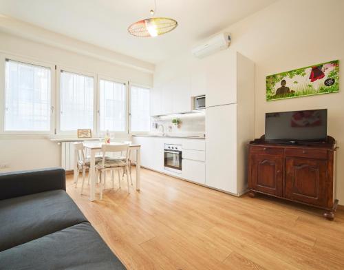 Splendido loft in Cenisio Daniele Case Vacanza — 4-Star Luxury Hotel in Milan, Italy