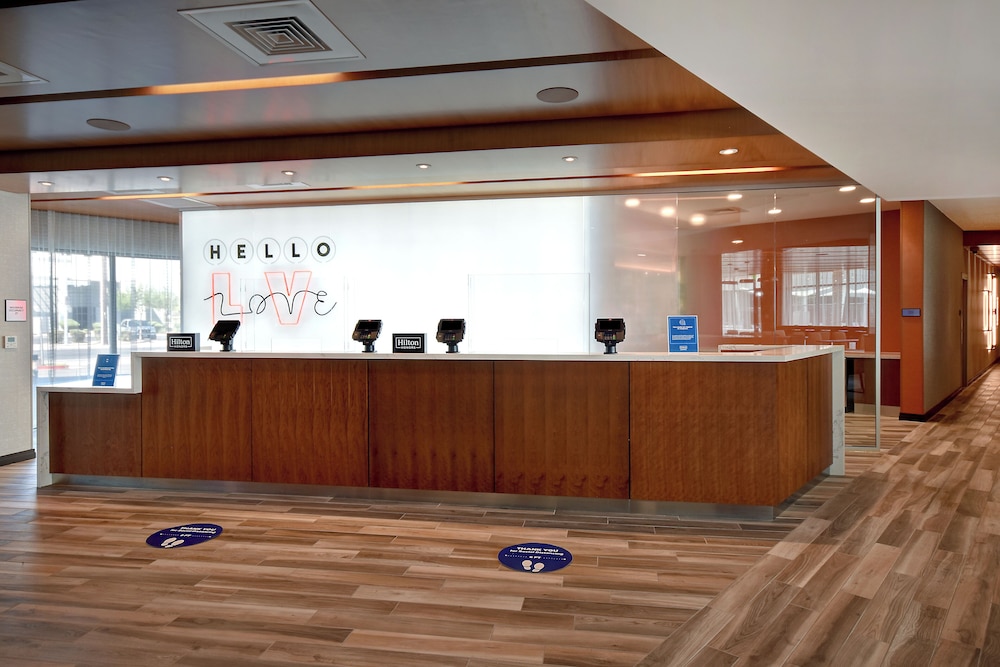 Hampton Inn & Suites Las Vegas Convention Center No Resort Fee - featured photo