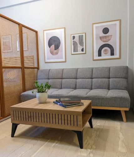 Beautiful 1 bedroom flat near Olympic Stadium — 4-Star Luxury Hotel in Athens, Greece