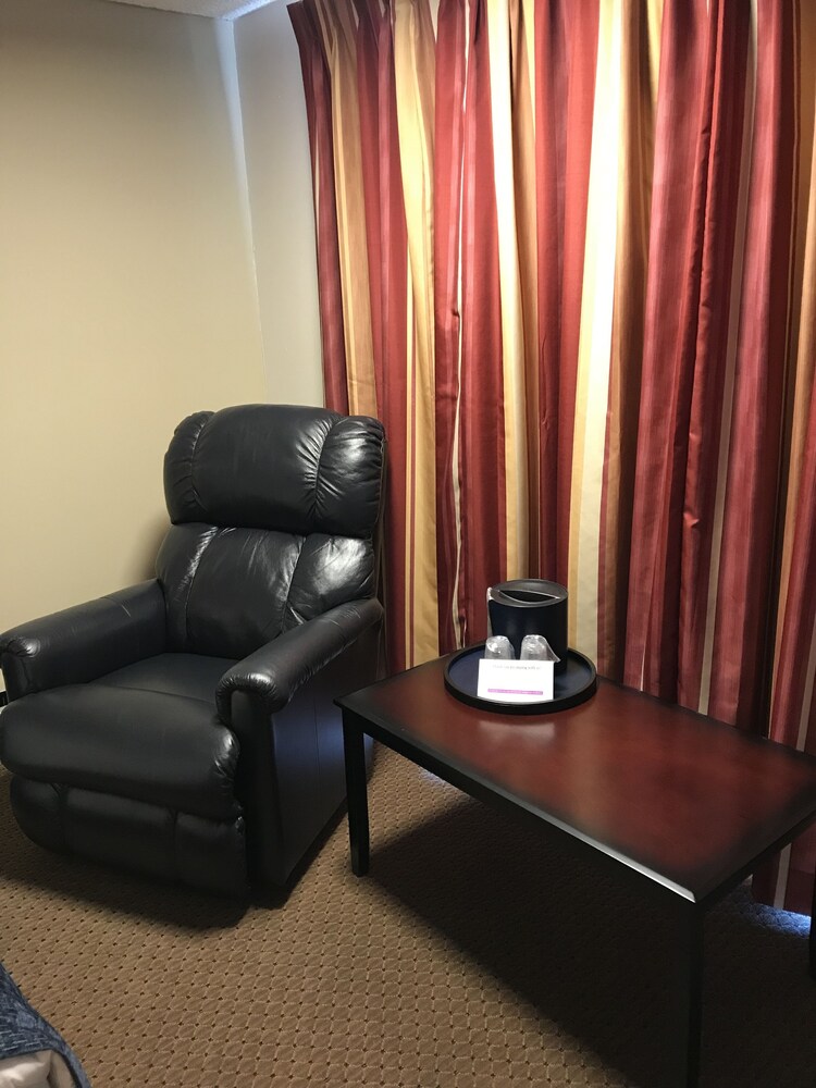 Brentwood Motor Inn - photo 20