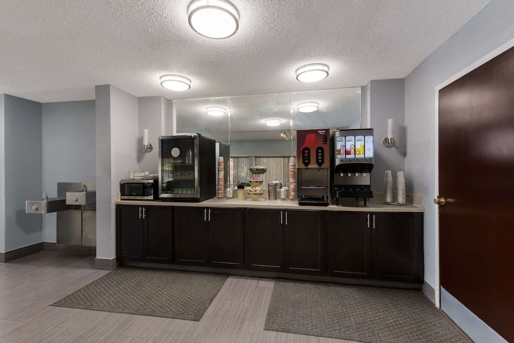 Quality Inn Orange Park Jacksonville - photo 24