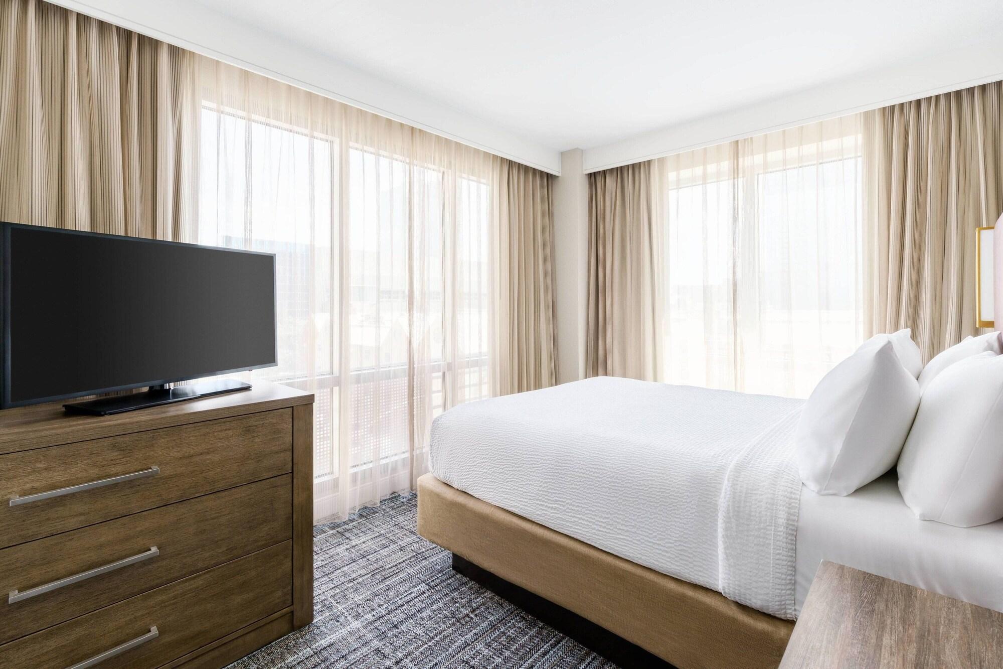Residence Inn by Marriott Austin Downtown Convention Center - photo 7