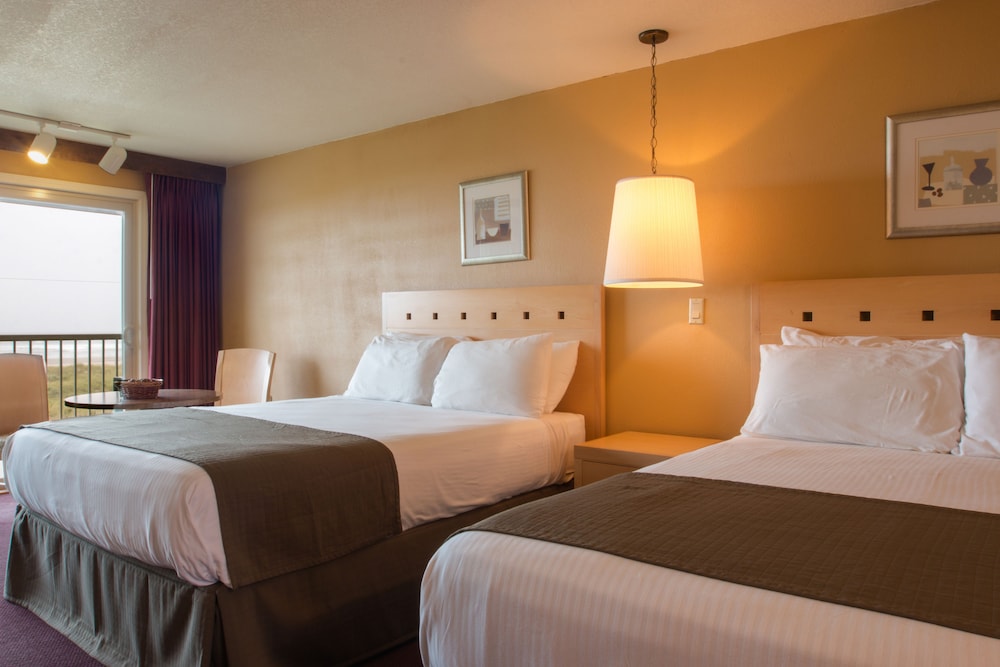 Hi Tide Oceanfront Inn - photo 4