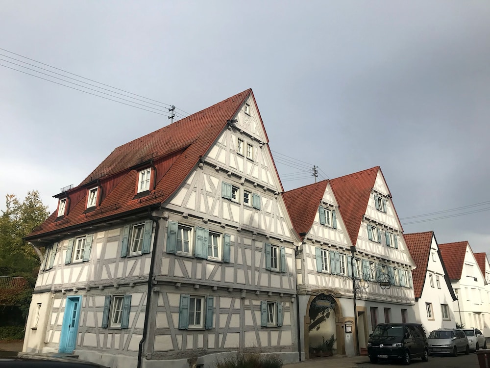 Historik Hotel Ochsen — Tamm