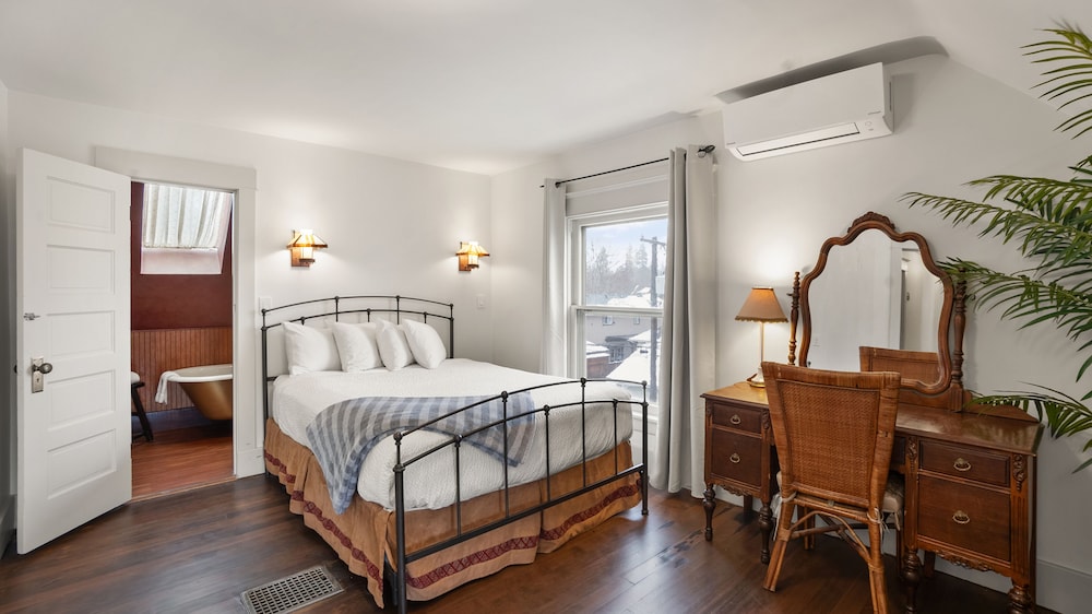 Greenbriar Inn - photo 10