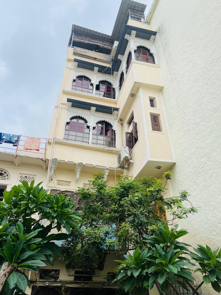 Heritage Haveli - last minute hotel in Udaipur