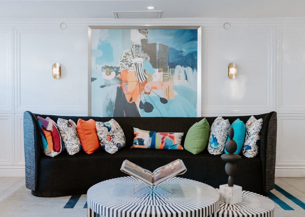 Le Parc at Melrose - photo 3