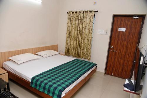 Hotel Lake View — Manipal — photo 4
