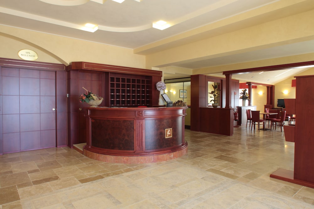 Hotel Relais dei Normanni — Monte Sant'angelo — photo 3