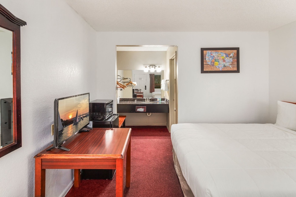 Inn at Lake Washington By OYO I 405 - photo 20