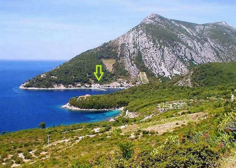 Apartments Seafront Silence One Bedroom Apartment with Terrace and Sea View — 4-Star Luxury Hotel in Orebic, Croatia