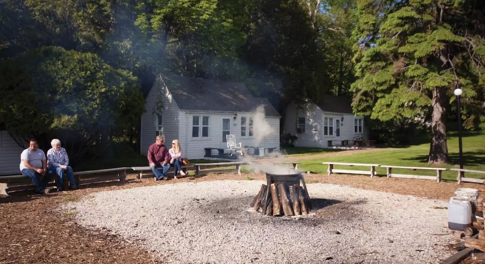 Edgewater Resort - photo 116