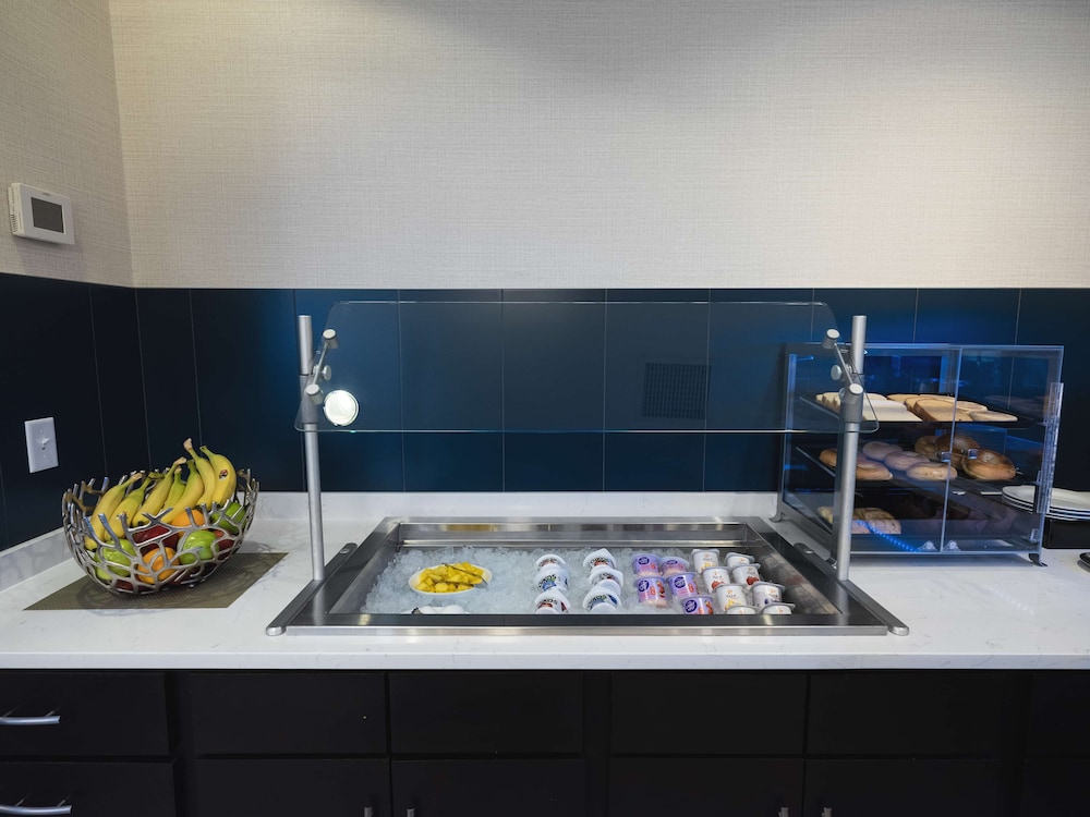 Homewood Suites by Hilton Joplin - photo 56