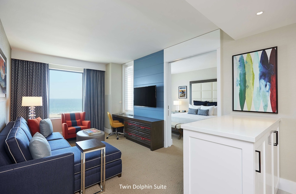 The Waterfront Beach Resort A Hilton Hotel - photo 85