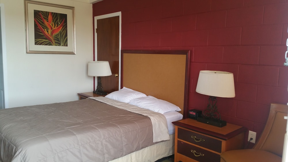 Thunder Bird Motel - photo 12
