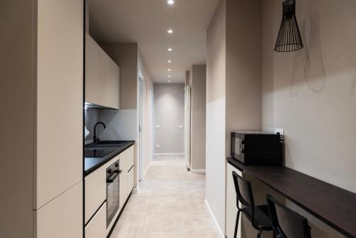 Youhosty 3 Bedroom Apartment Citta Studi — 4-Star Luxury Hotel in Milan, Italy