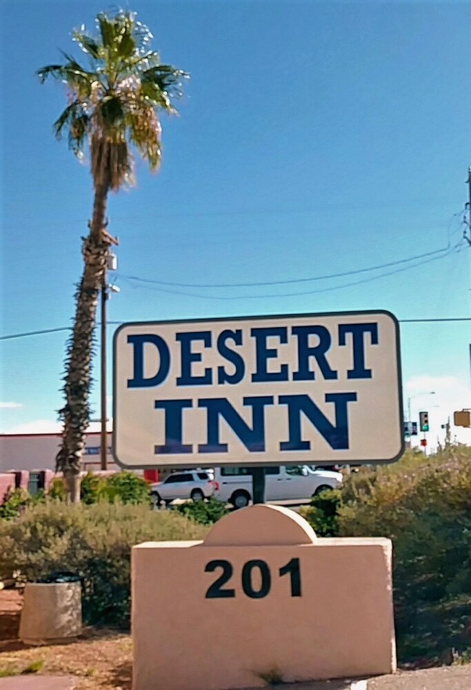 Desert Inn - photo 40