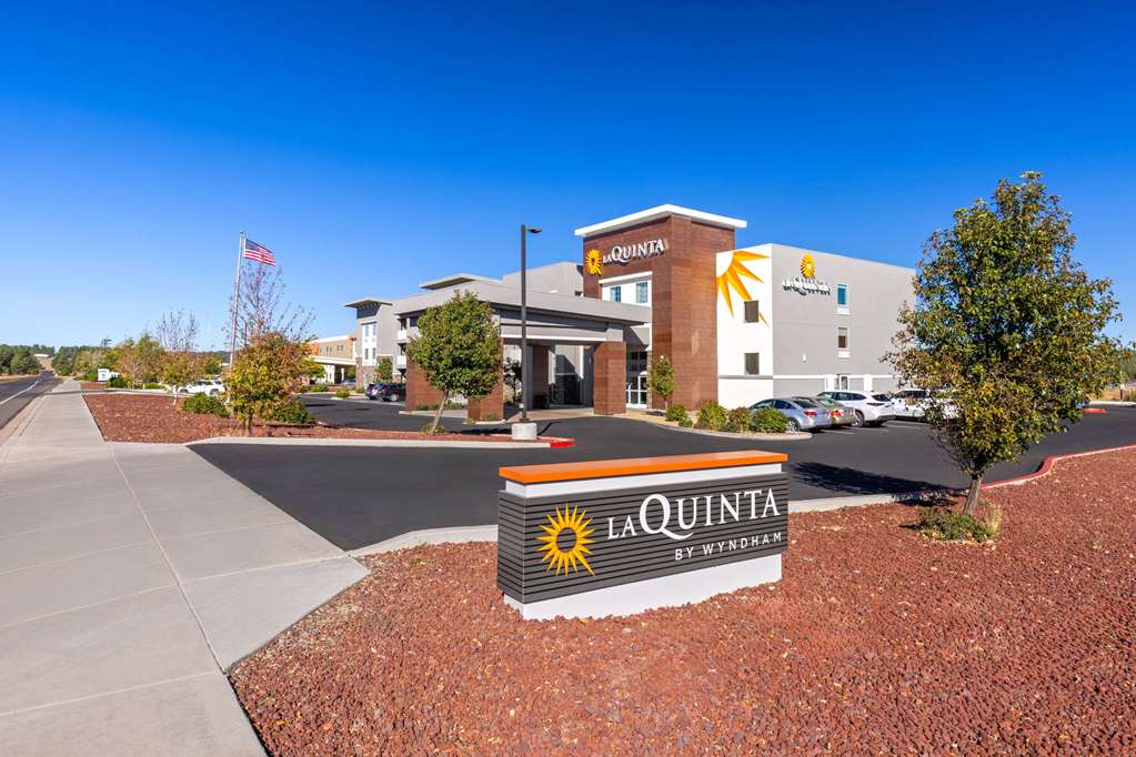 La Quinta Inn & Suites by Wyndham Williams Grand Canyon Area - photo 2