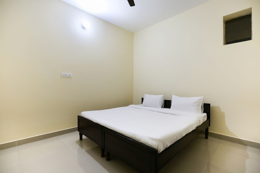 Spot On 49328 Sukh Motel