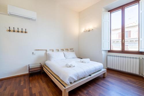 Oasi Brunelleschi 20 Passi da Piazza del Duomo — 4-Star Luxury Hotel in Florence, Italy