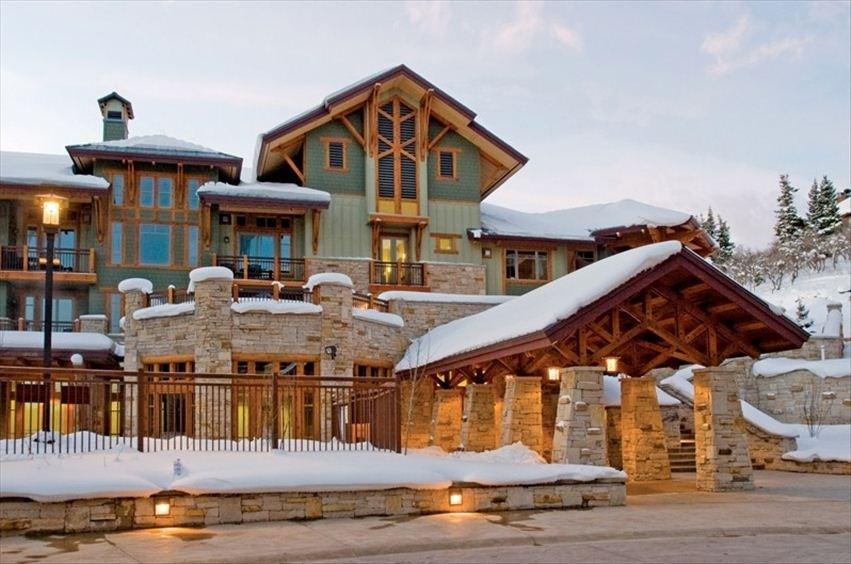 Hyatt Escala Lodge — 4-Star Luxury Hotel in Bridgeport, United States