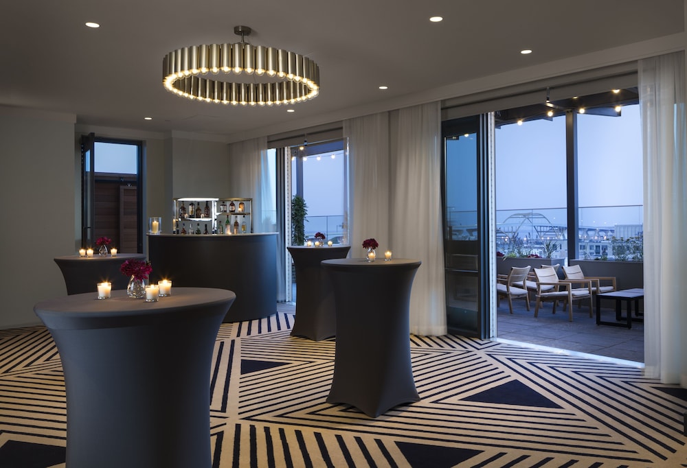 Kimpton Journeyman Hotel by IHG - photo 69