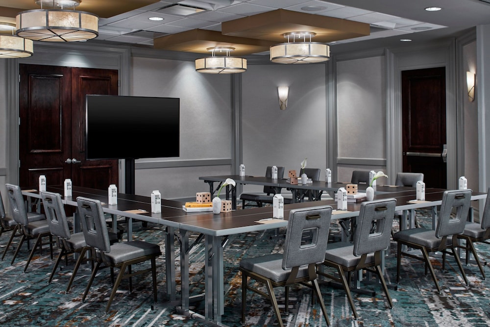 Renaissance Mobile Riverview Plaza Hotel - photo 94