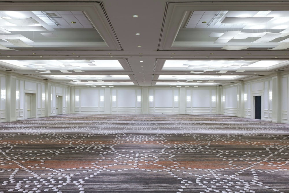 Renaissance Austin Hotel - photo 95