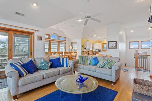 1606 Jouhara in Unknown City, United States