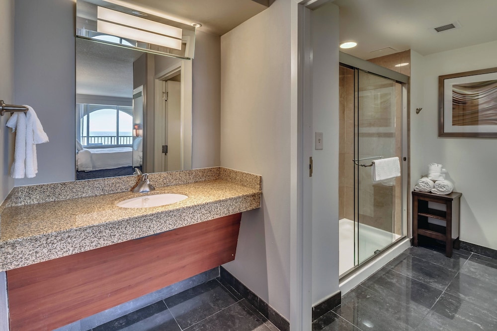 Courtyard by Marriott Jacksonville Beach Oceanfront - photo 21