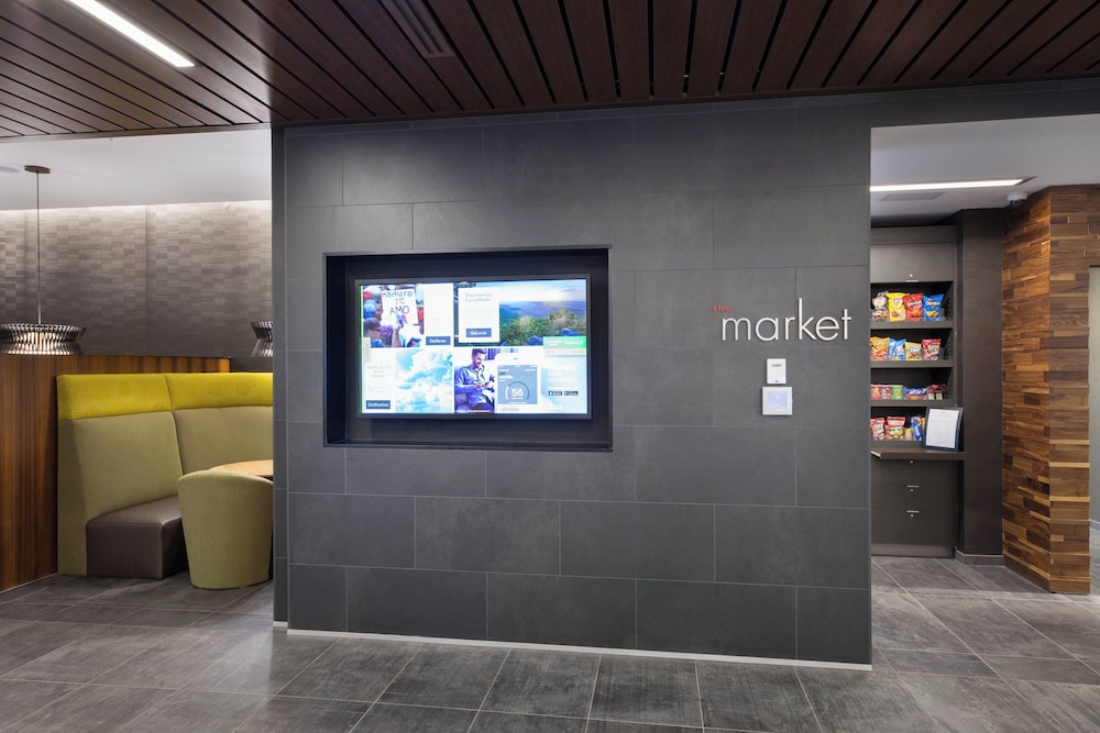 Courtyard by Marriott Russellville - photo 23