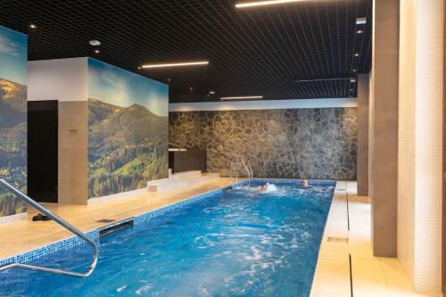 Green Park Resort B31 z dostępem do basenu sauny jacuzzi siłowni — 4-Star Luxury Hotel in Szklarska Poreba, Poland