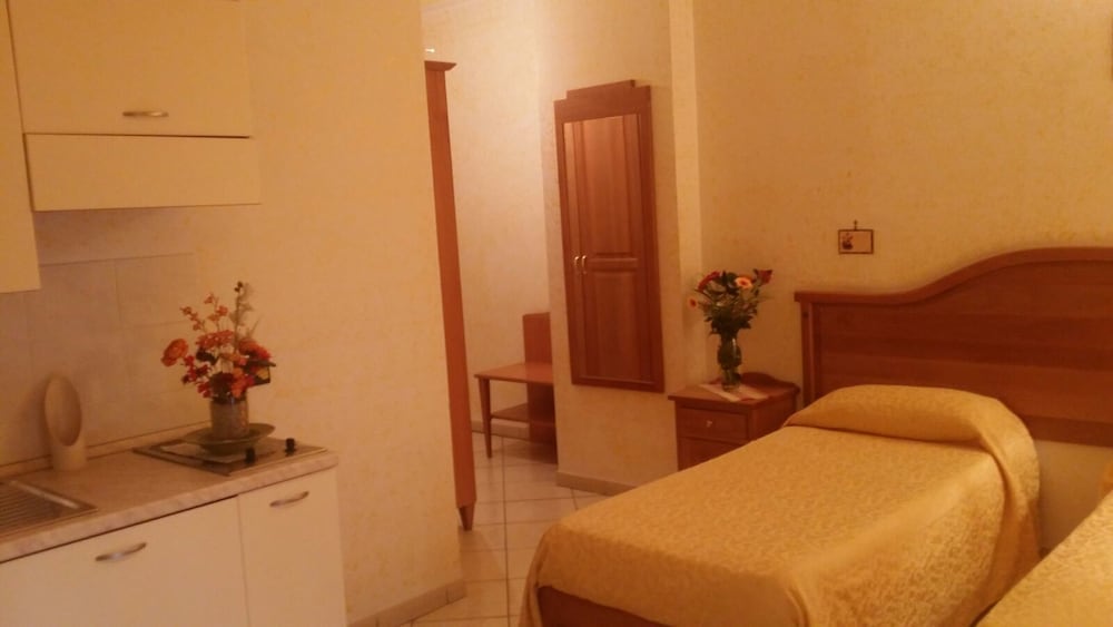 Hotel Mistef — Falerna — photo 2