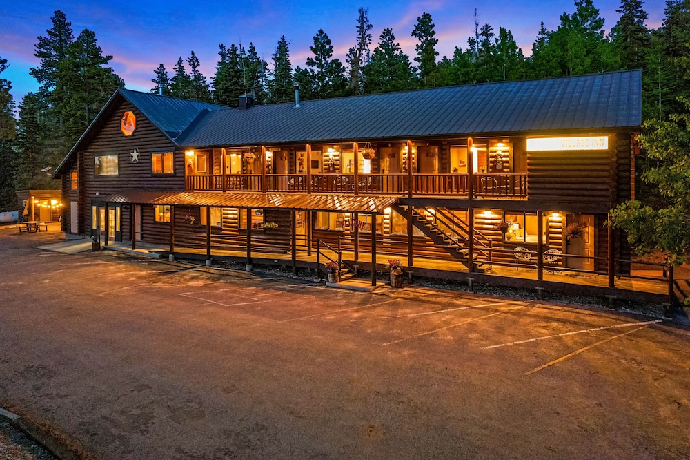 Duck Creek Village Inn - photo 111