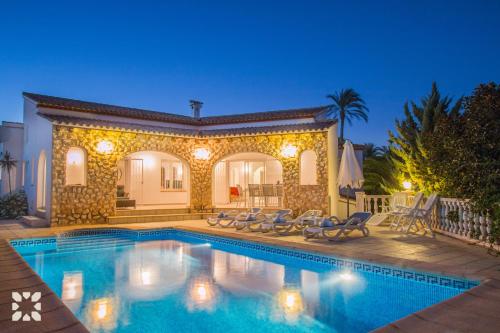 Villa Soleada by Abahana Villas — 4-Star Luxury Hotel in Calp, Spain