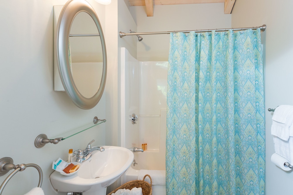 Sheepscot Harbour Village Resort - photo 341