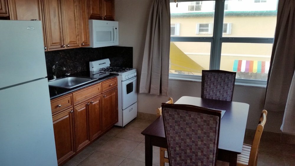 La Terrace Oceanfront - photo 14