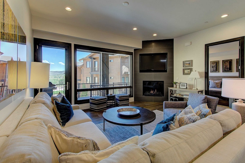 Juniper Landing 3 Bedroom by Avantstay Condo in Park City Mountain Resort w Pool Hot Tub & Gym - photo 21