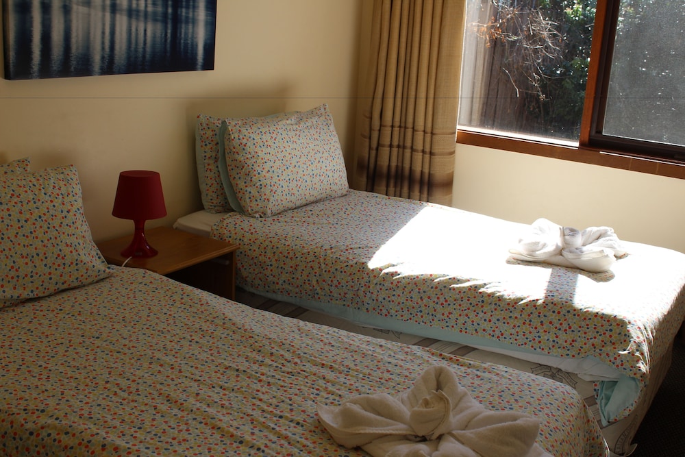 Australian Home Away @ Doncaster Elgar — Doncaster — photo 3
