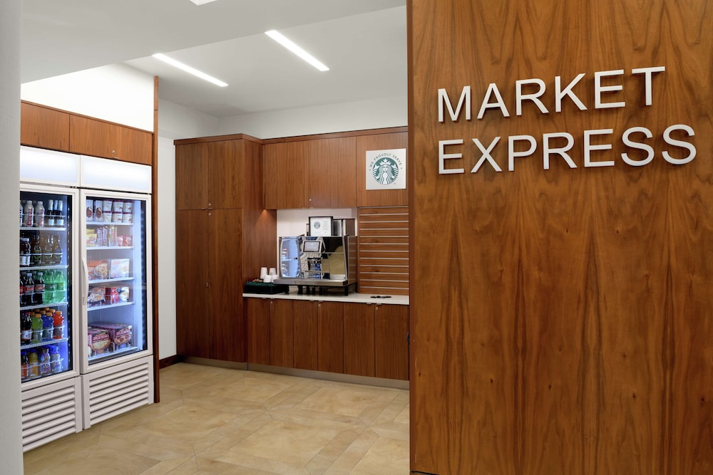 DoubleTree Suites by Hilton Phoenix - photo 37