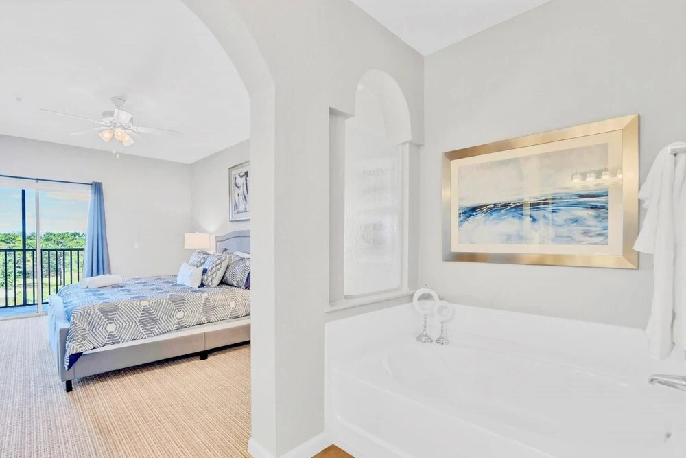Stunning 3BR Near Disney Pool and Hot Tub - photo 6