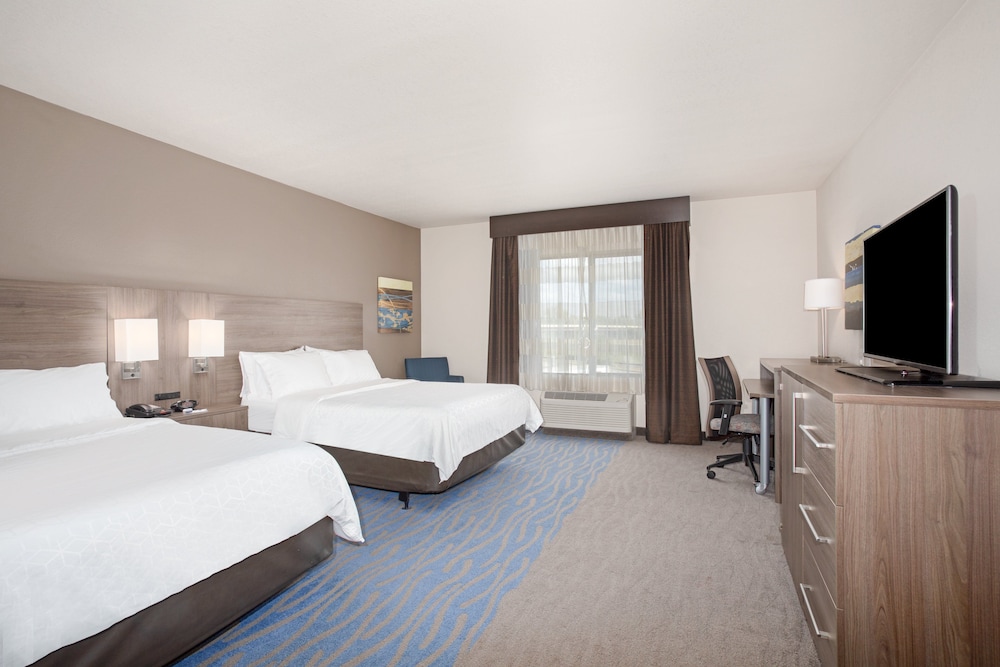 Holiday Inn Express & Suites Manhattan by IHG - photo 10