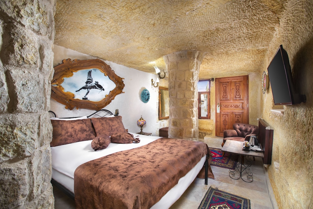 Romantic Cave Hotel — Uerguep — photo 2