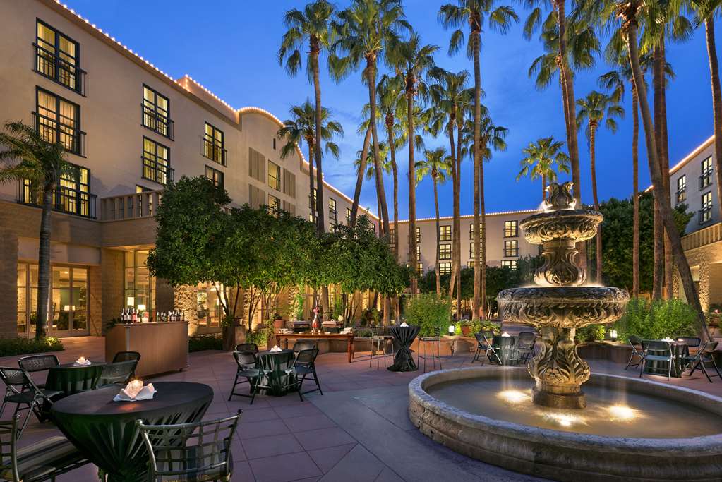 Tempe Mission Palms a Destination by Hyatt Hotel - carbon neutral hotel in Tempe