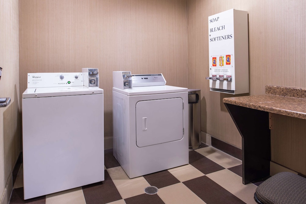Hampton Inn & Suites Big Spring - photo 50